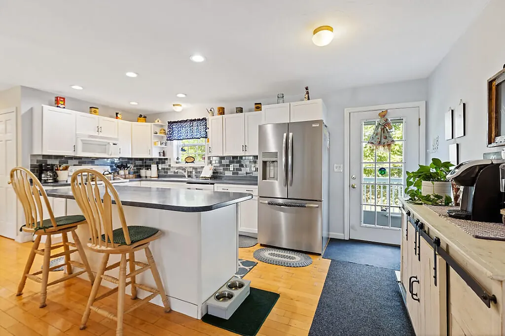 6 Briarwood Drive Bangor ME 04401
