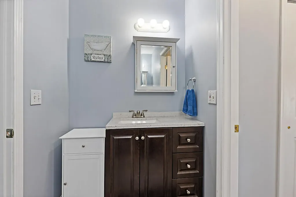 6 Briarwood Drive Bangor ME 04401
