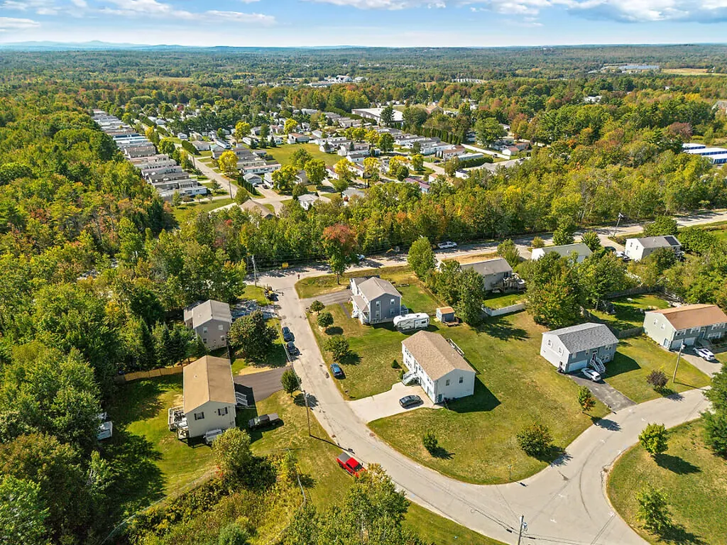 6 Briarwood Drive Bangor ME 04401