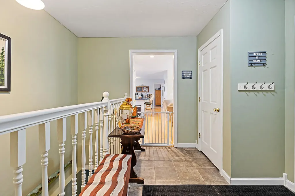 6 Briarwood Drive Bangor ME 04401