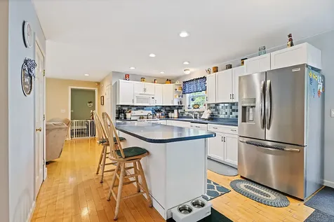 6 Briarwood Drive Bangor ME 04401
