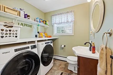 6 Briarwood Drive Bangor ME 04401