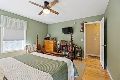 6 Briarwood Drive Bangor ME 04401