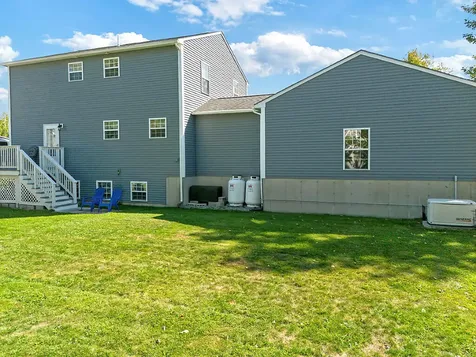 6 Briarwood Drive Bangor ME 04401