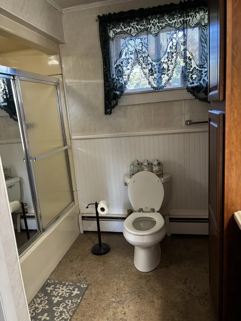 361 W Main Street Searsport ME 04974