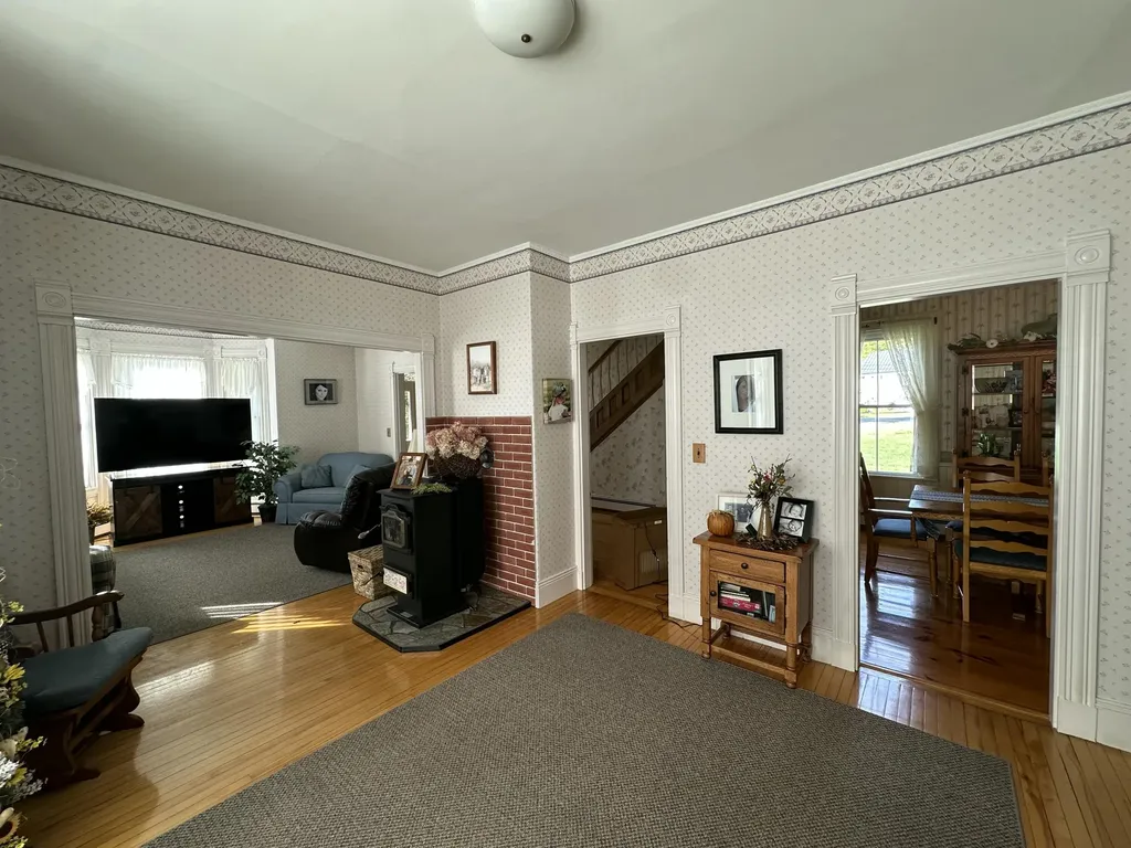 9 Charles Street Houlton ME 04730
