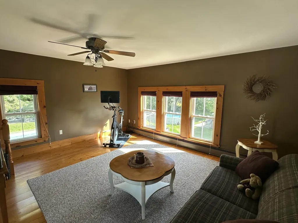 9 Charles Street Houlton ME 04730