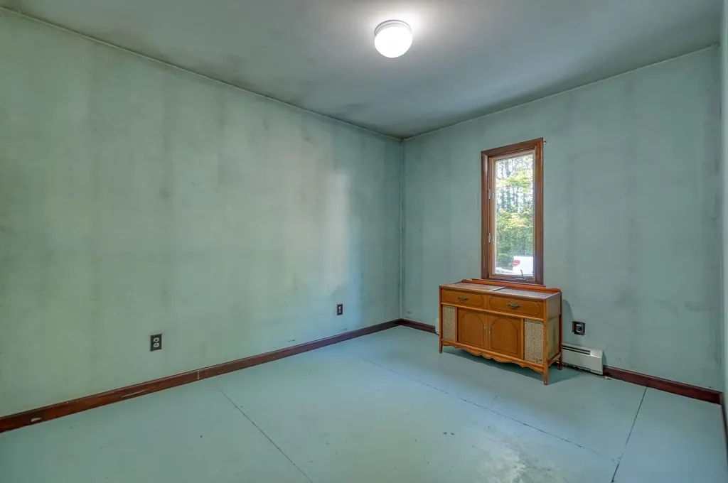 262 Hill Road Clinton ME 04927