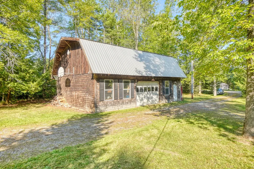 262 Hill Road Clinton ME 04927