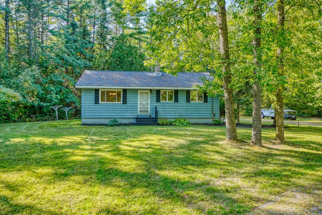 262 Hill Road Clinton ME 04927