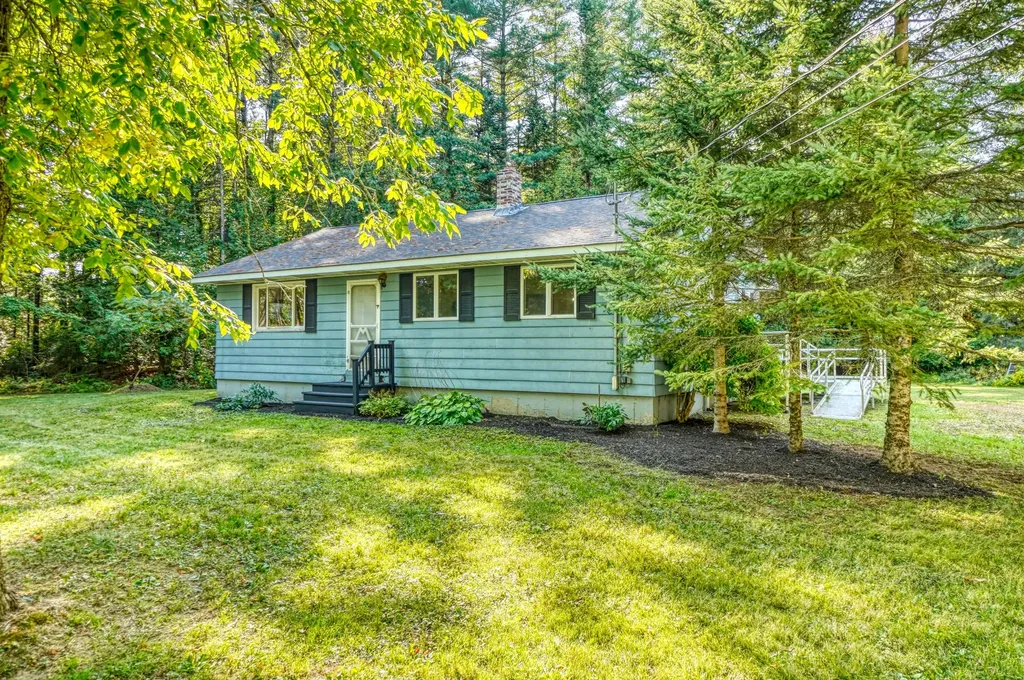 262 Hill Road Clinton ME 04927