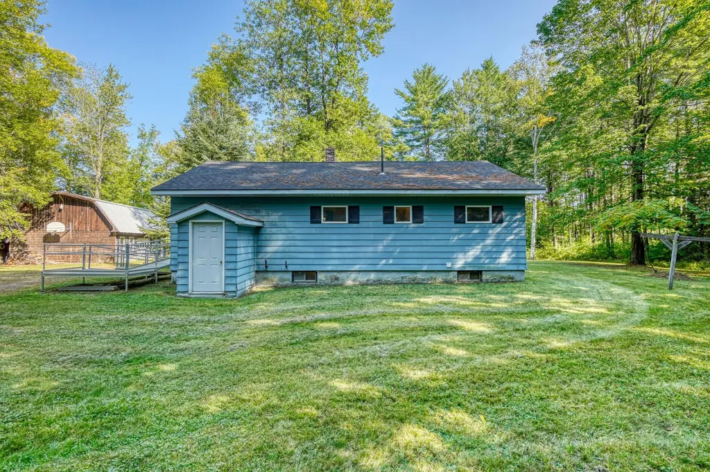 262 Hill Road Clinton ME 04927
