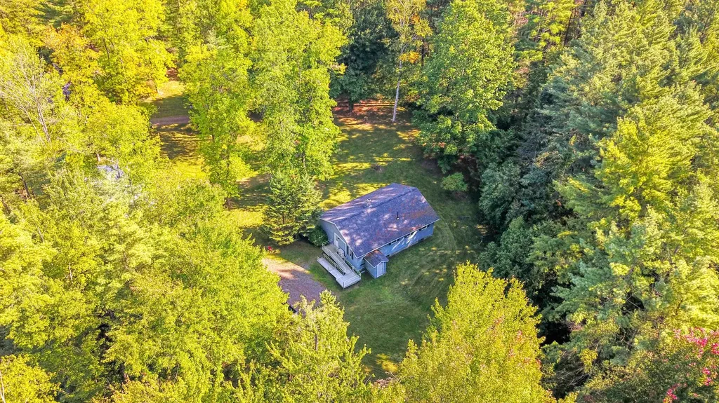 262 Hill Road Clinton ME 04927