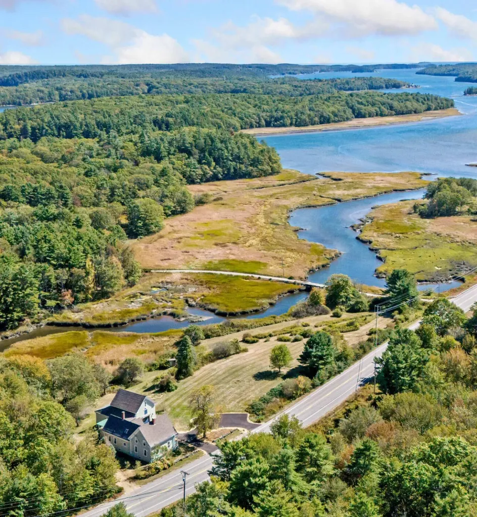 550 Main Road Phippsburg ME 04562