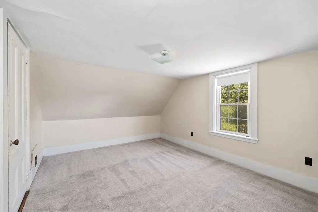 550 Main Road Phippsburg ME 04562