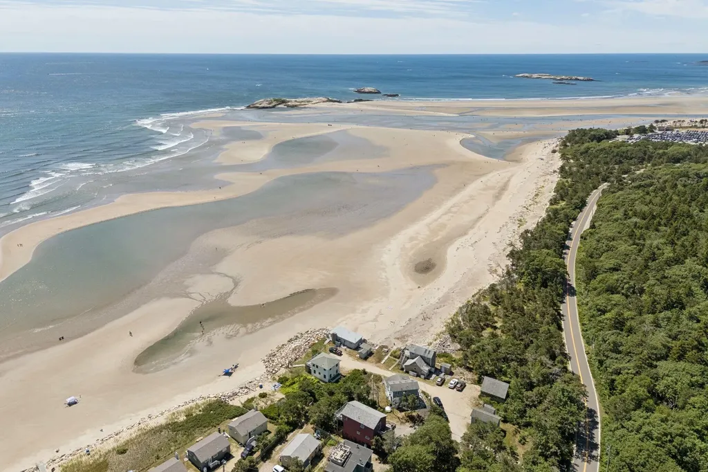 550 Main Road Phippsburg ME 04562
