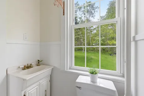 550 Main Road Phippsburg ME 04562