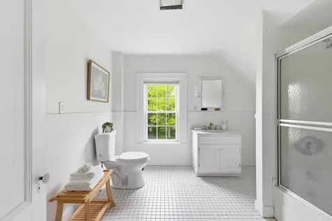550 Main Road Phippsburg ME 04562