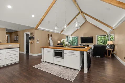 10 Lewis Road Kittery ME 03904