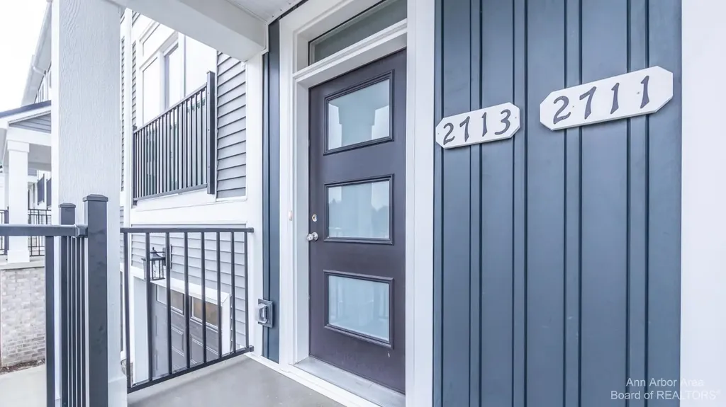 2793 Bristol Rdg Drive Ann Arbor City MI 48105