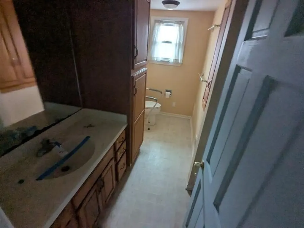 14271 Woodbury Road Woodhull Township MI 48840