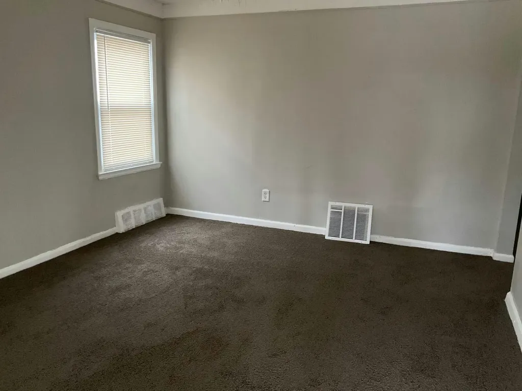 19758 Greenview Avenue Detroit City MI 48219
