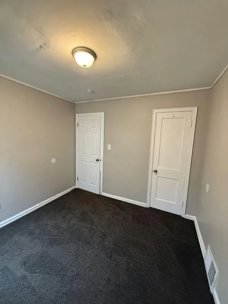 19758 Greenview Avenue Detroit City MI 48219