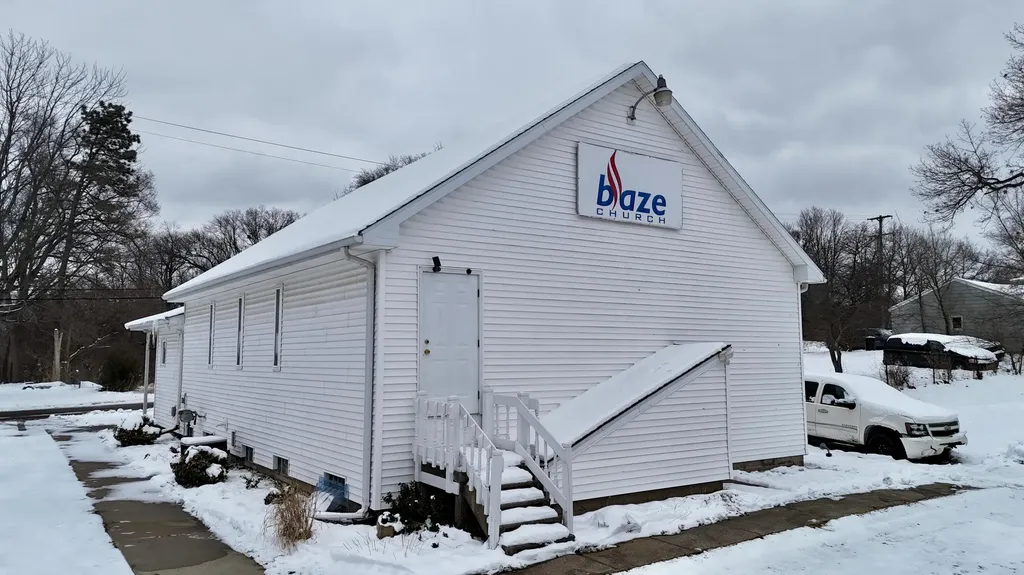 526 Fairyland Avenue Leoni Township MI 49202