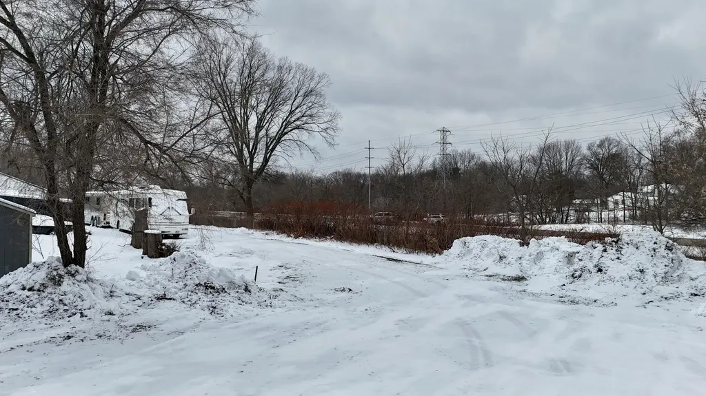 526 Fairyland Avenue Leoni Township MI 49202
