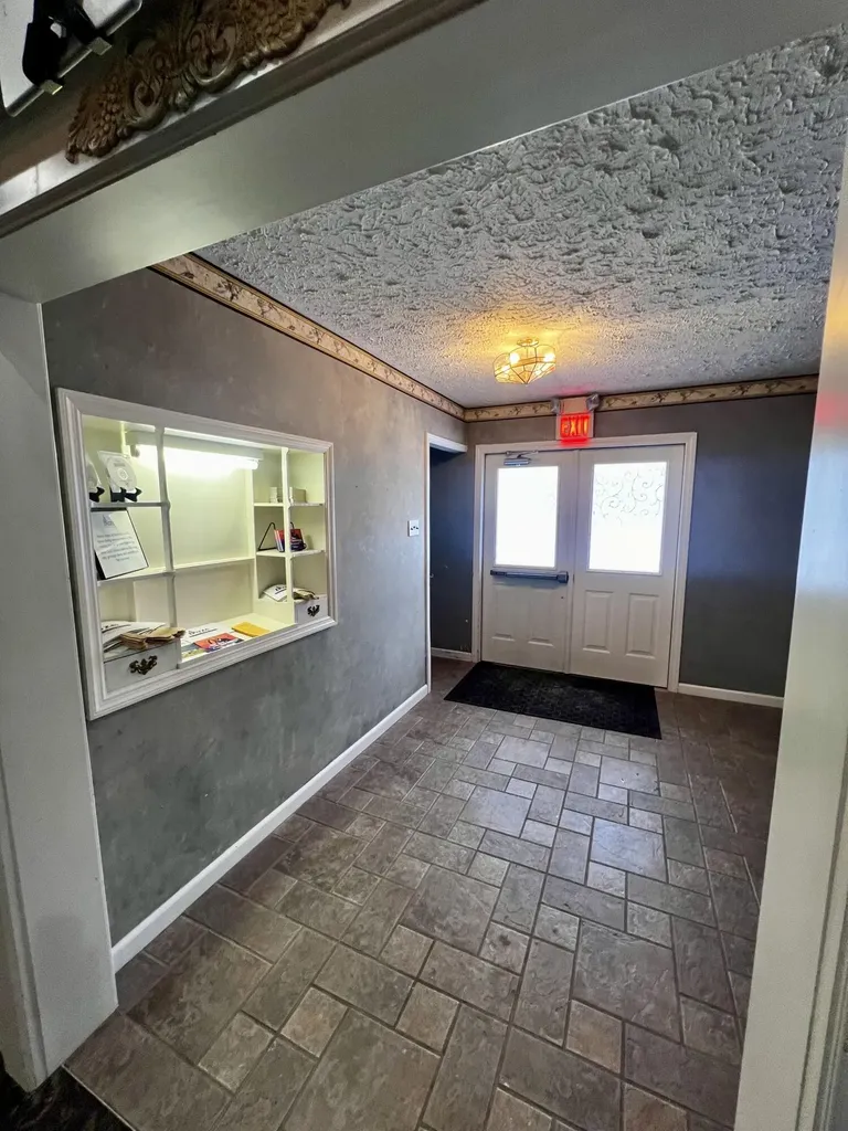 526 Fairyland Avenue Leoni Township MI 49202