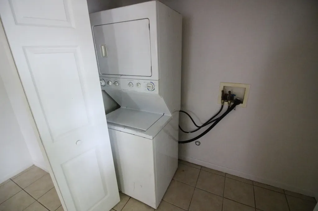 1540 Outer Lane Drive Ypsilanti Charter Township MI 48198