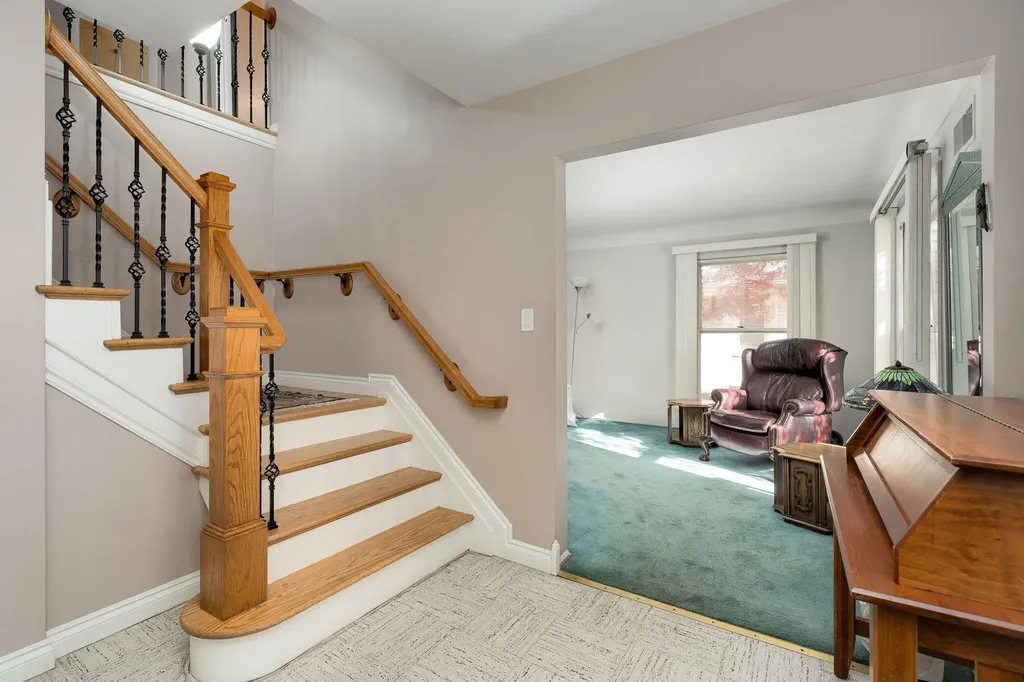 16940 Jeanette Street Southfield City MI 48075