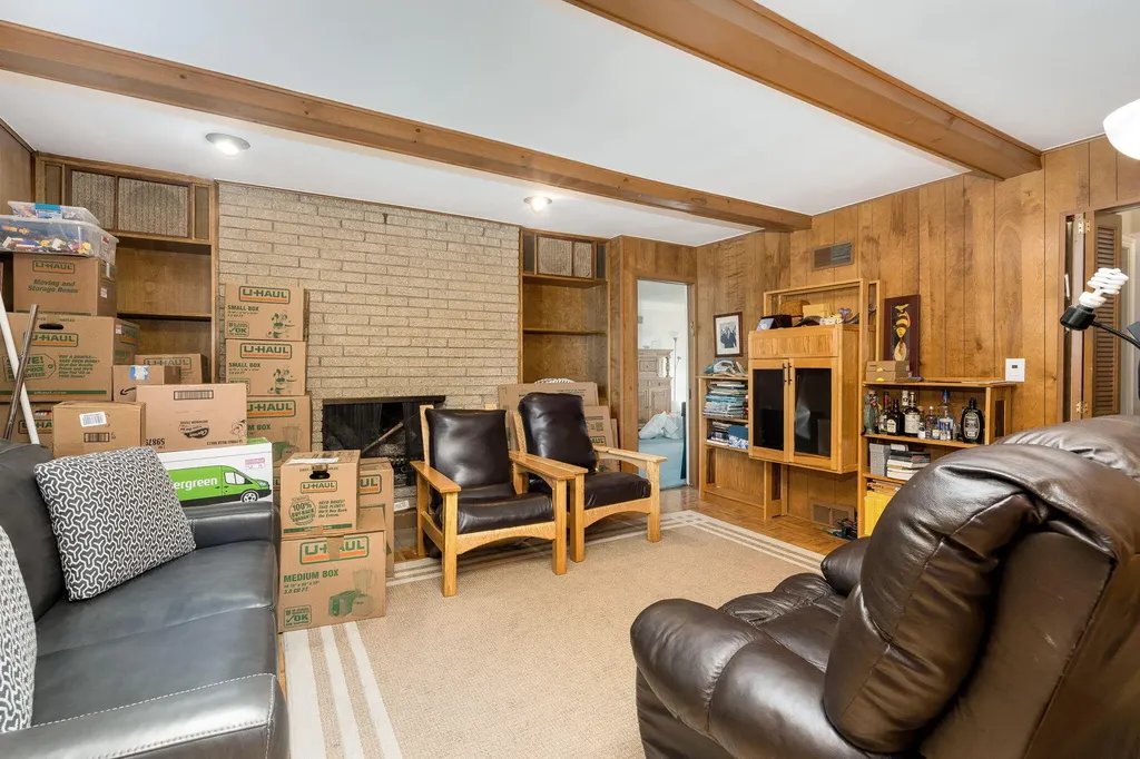 16940 Jeanette Street Southfield City MI 48075