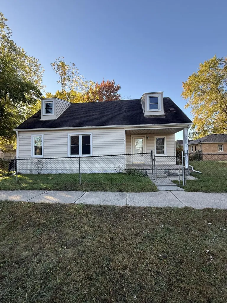 27725 Norfolk Street Livonia City MI 48152