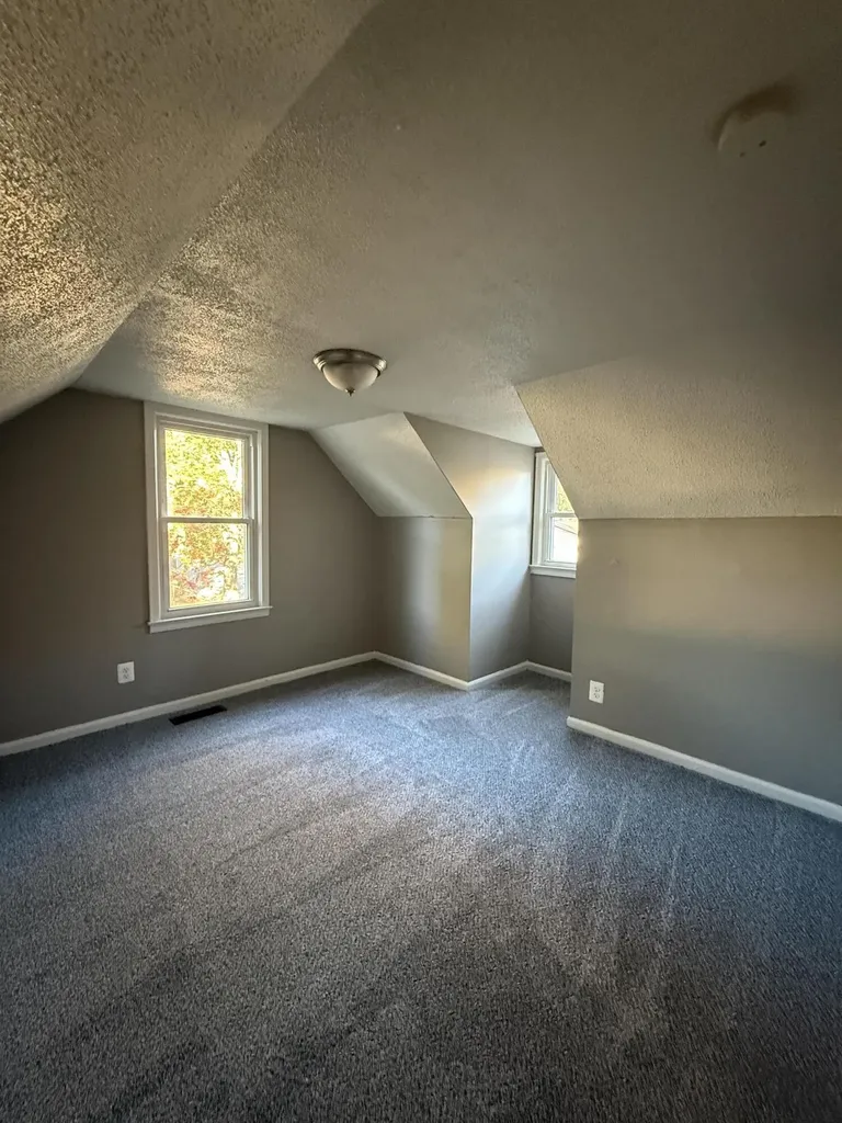 27725 Norfolk Street Livonia City MI 48152