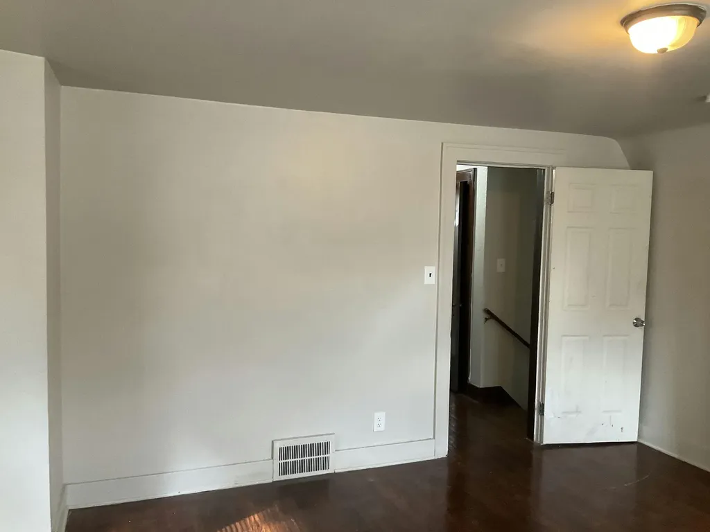 11952 W Outer Drive Detroit City MI 48223