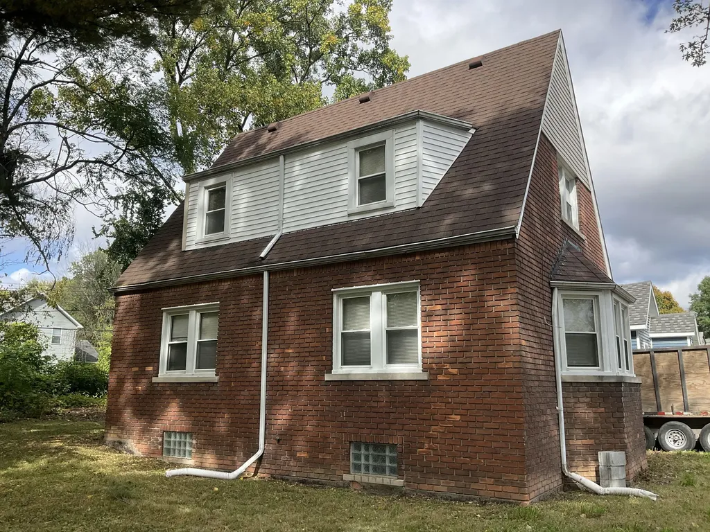 11952 W Outer Drive Detroit City MI 48223