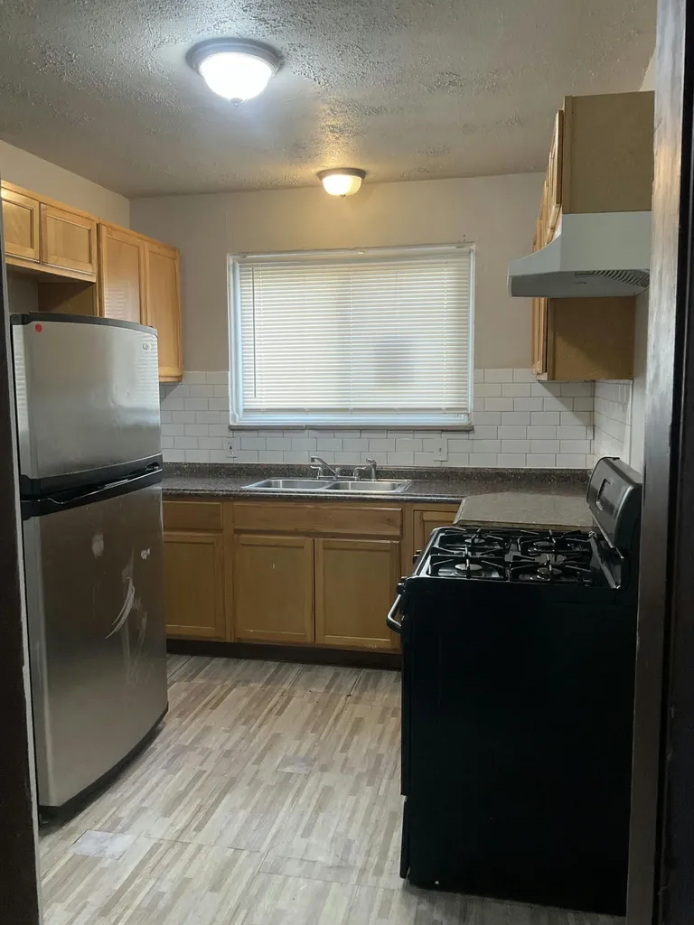 11952 W Outer Drive Detroit City MI 48223