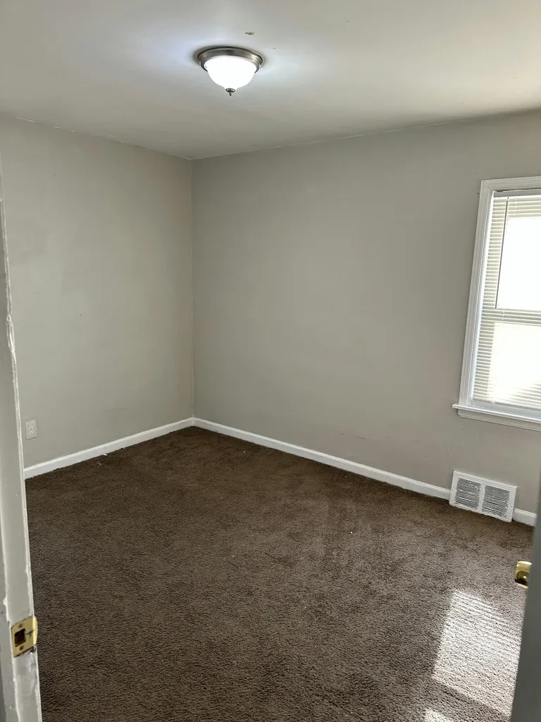 9608 Minock Street Detroit City MI 48228