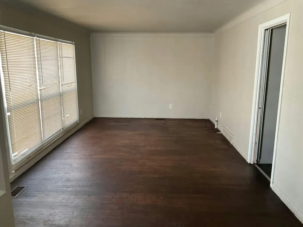 15836 Heyden Street Detroit City MI 48223
