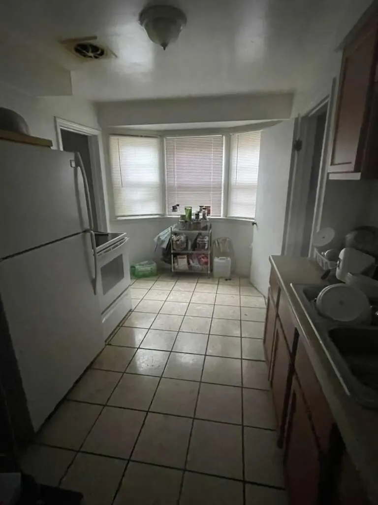 14160 Montrose Street Detroit City MI 48227
