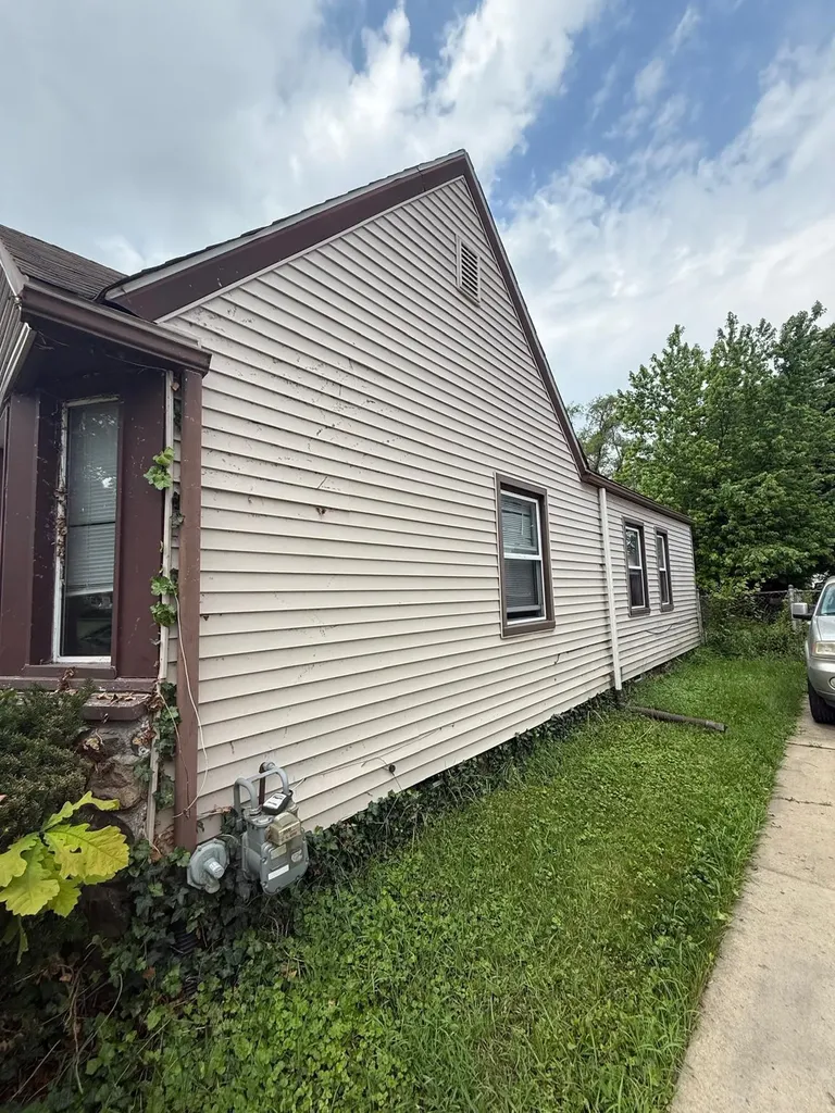 3756 19th Street Ecorse City MI 48229