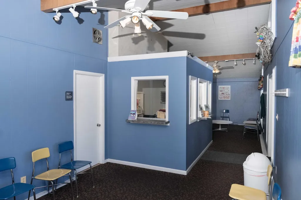 2561 Elizabeth Lake Road Waterford Charter Township MI 48328