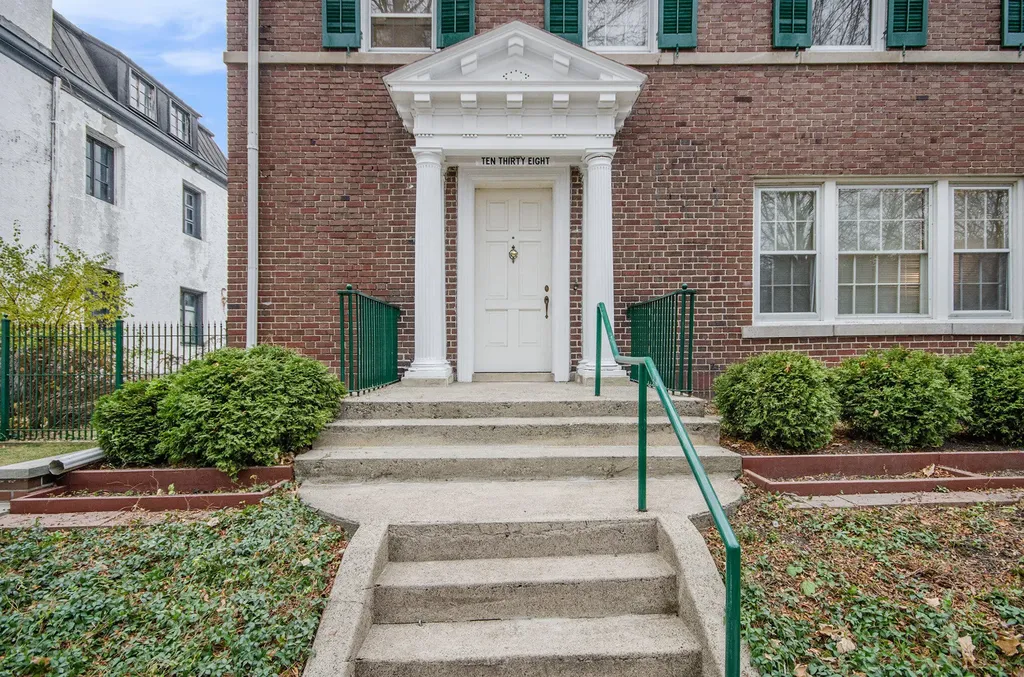 1038 Parker Street Detroit City MI 48214