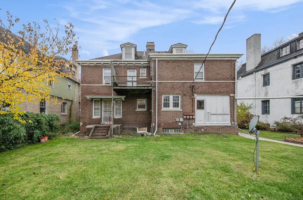 1038 Parker Street Detroit City MI 48214