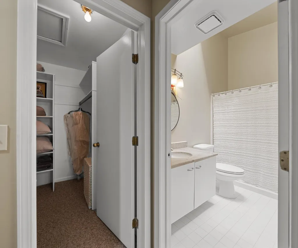 7288 Danbrooke Court West Bloomfield Charter Township MI 48322