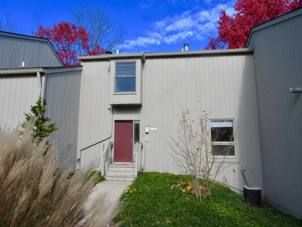 2134 Overlook Court Ann Arbor City MI 48103