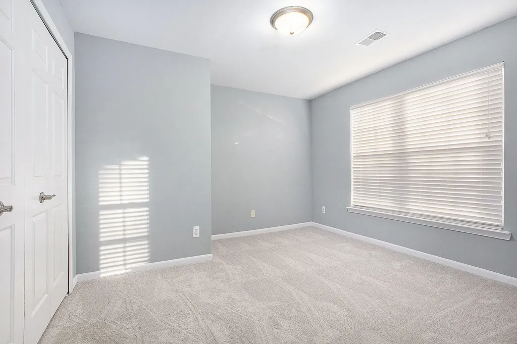 2768 S Knightsbridge Circle Ann Arbor City MI 48105