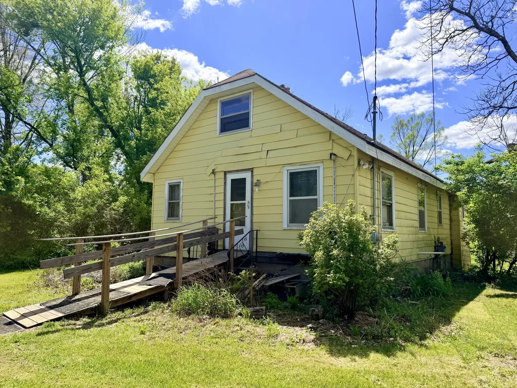 1200 S Green Acres Street Leoni Township MI 49201