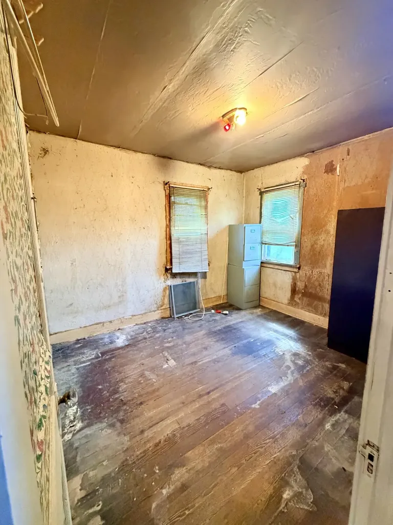 1200 S Green Acres Street Leoni Township MI 49201